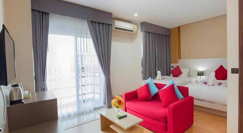 Gt Residence Hotel Buriram Exterior foto
